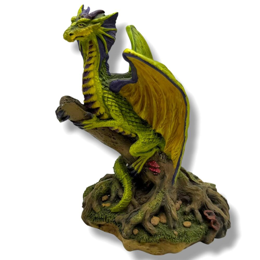 Y2K Tudor Mint Land of Dragons figurine woodland forest dragon w/ box